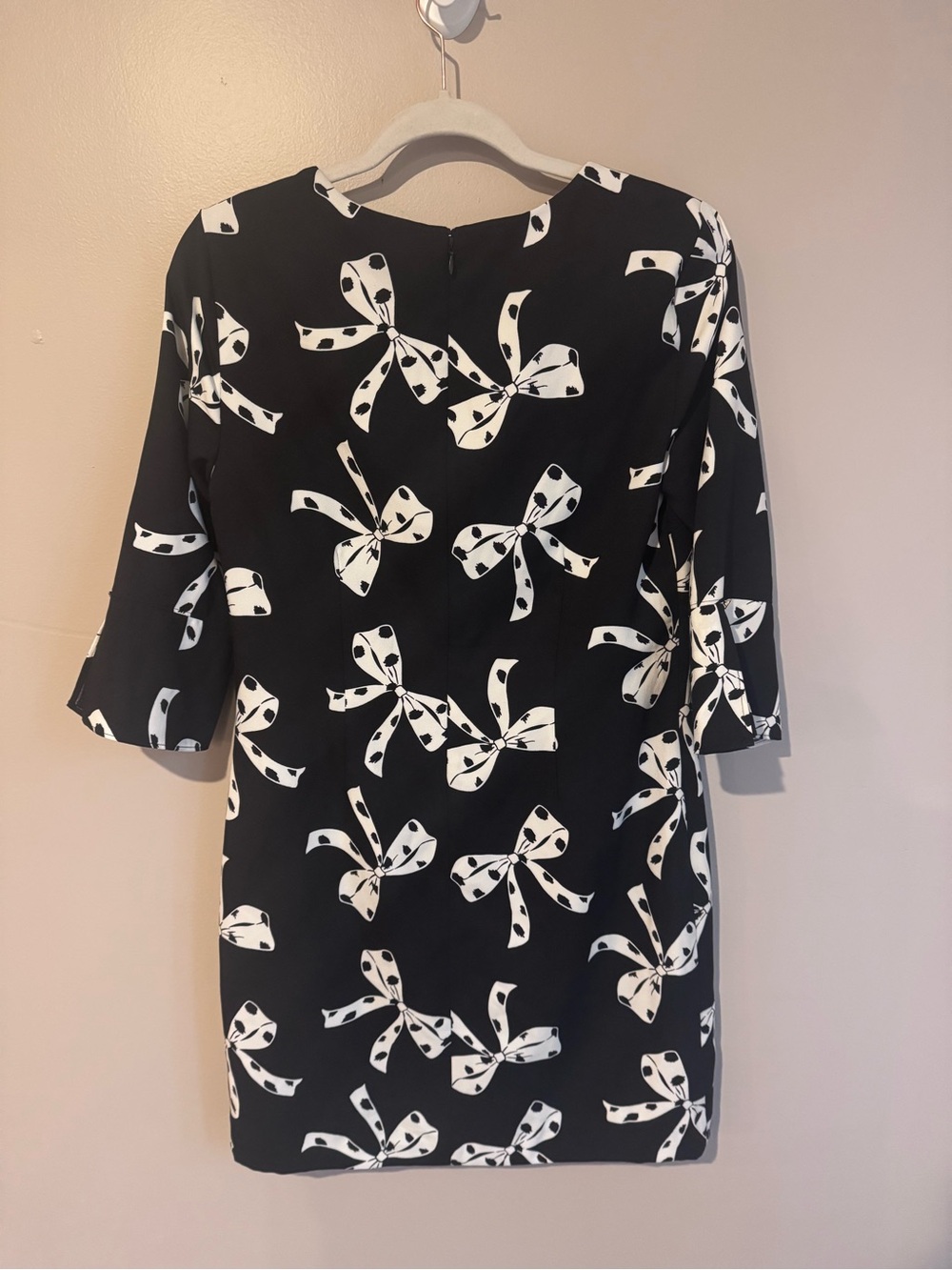 Banana Republic Black White Bow Print Shift Dress 3/4 Sleeve Size 6 NEW - Picture 12 of 12